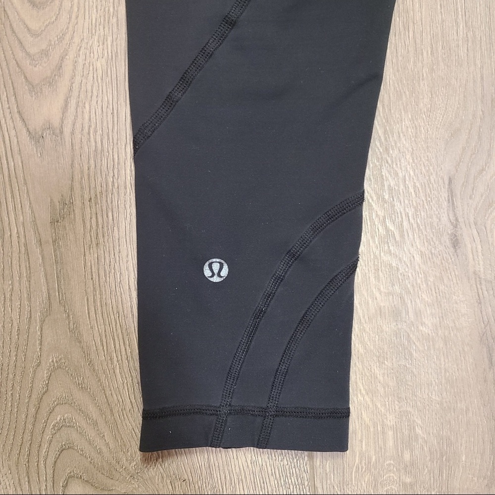 Lululemon 🍋 Inspire Crop II * Luxtreme - Picture 4 of 6